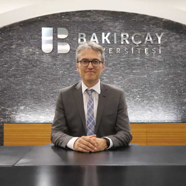 Doç. Dr. Haşim Özgür TABAKOĞLU